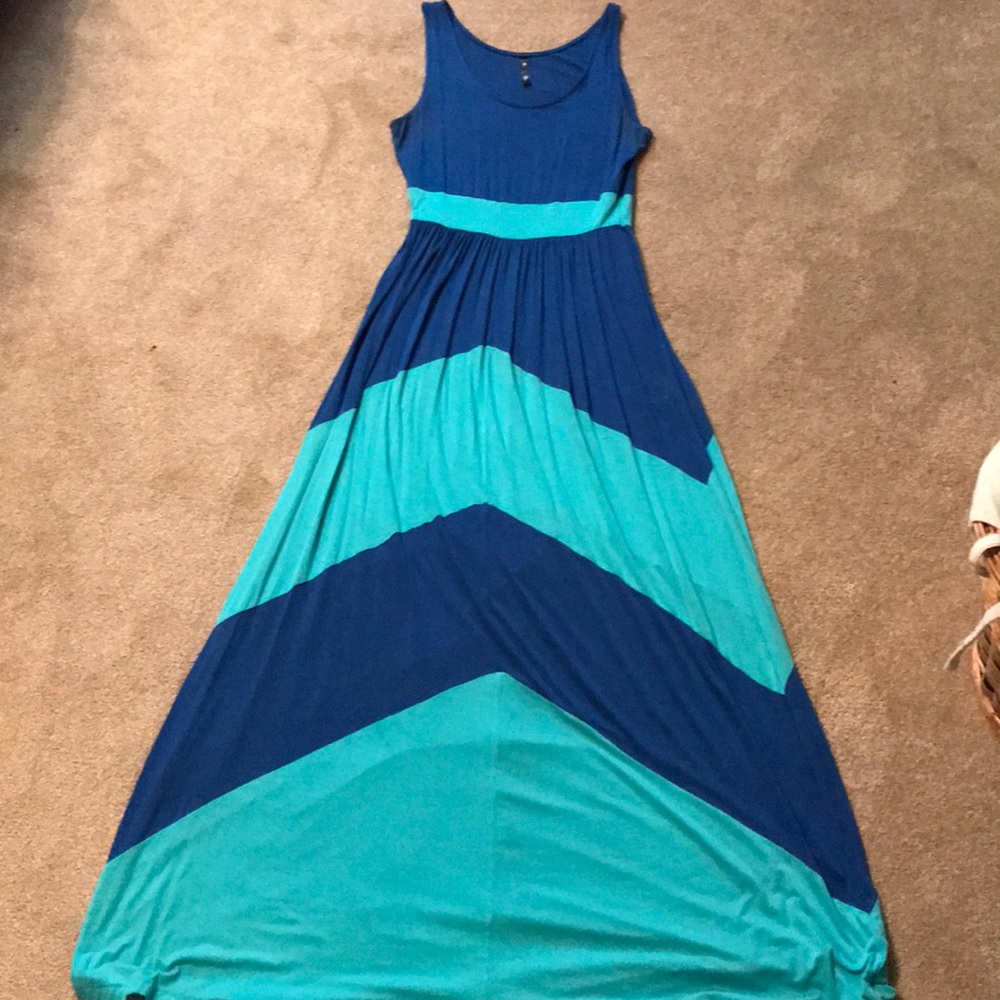 Maxi dress